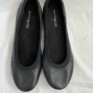 BLACK BALLET FLATS